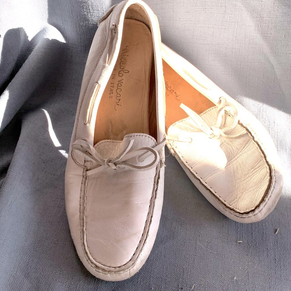 Nicole Vacari Italian whit leather moccasins size 7